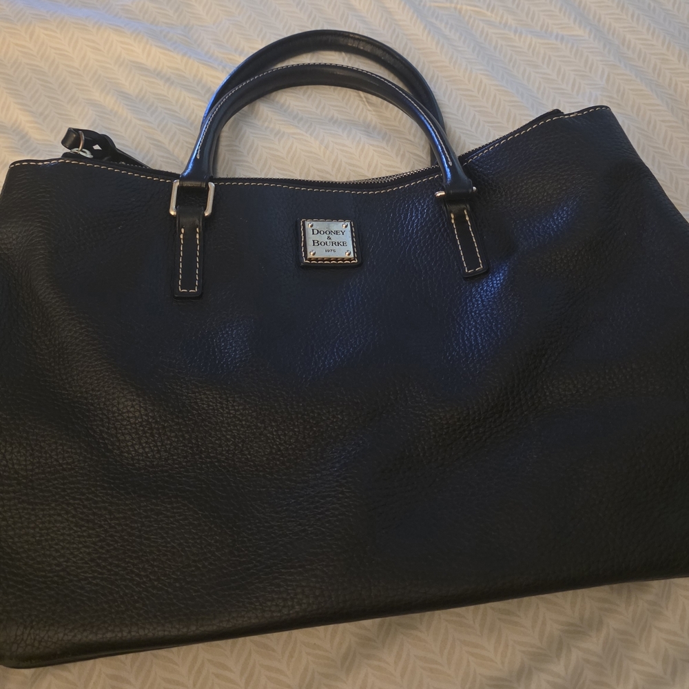 Dooney & Bourke Black Leather Women Tote Bag